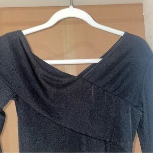 Cropped Black Cross Over V-Neck Off the Shoulder Long Sleeve Shirt
